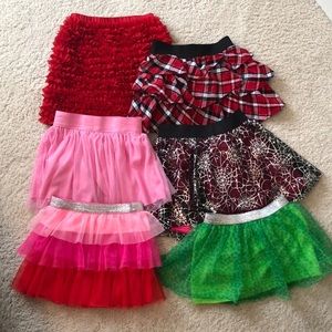 💗BUNDLE of 6!!! Girls Different Holiday Skirts!!